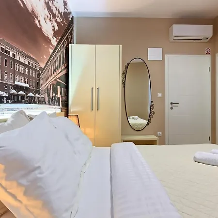 Urban Ii**** 4* سبليت