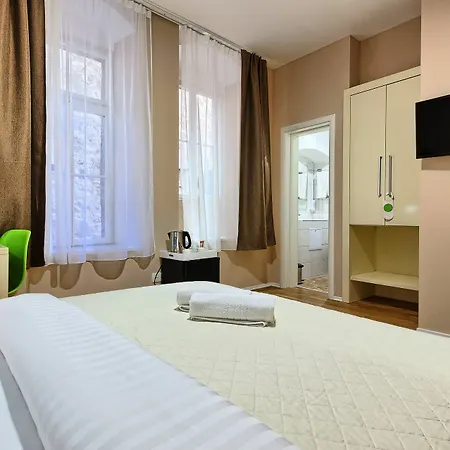 Guest house Urban Ii**** 4*